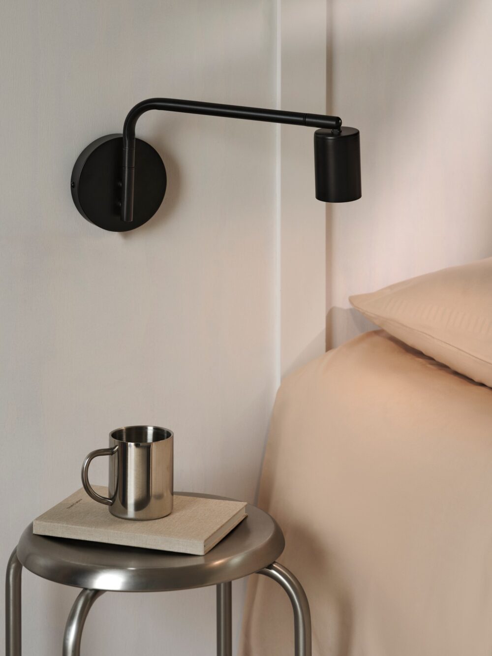 Explore Long | Wall light | Black