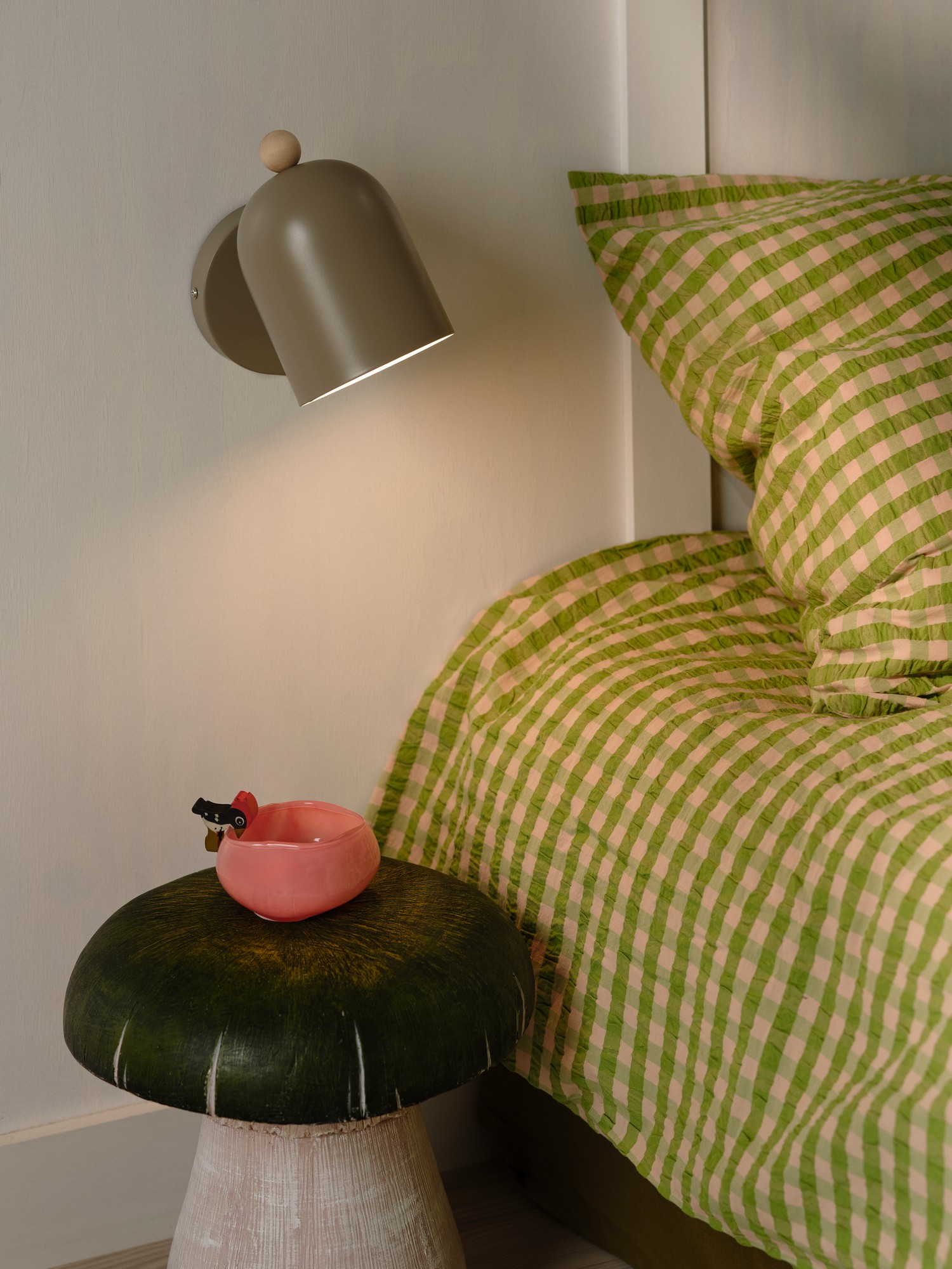 M Gaston 2412671018_2