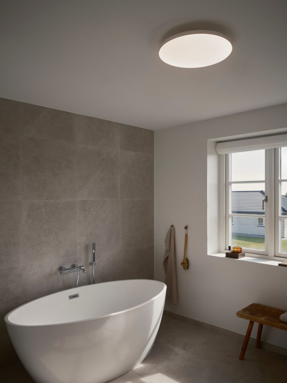 Serenova 41 | Ceiling light | White